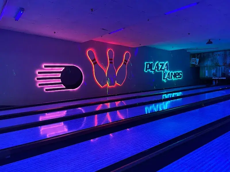 Plaza Lanes in Plymouth, MI