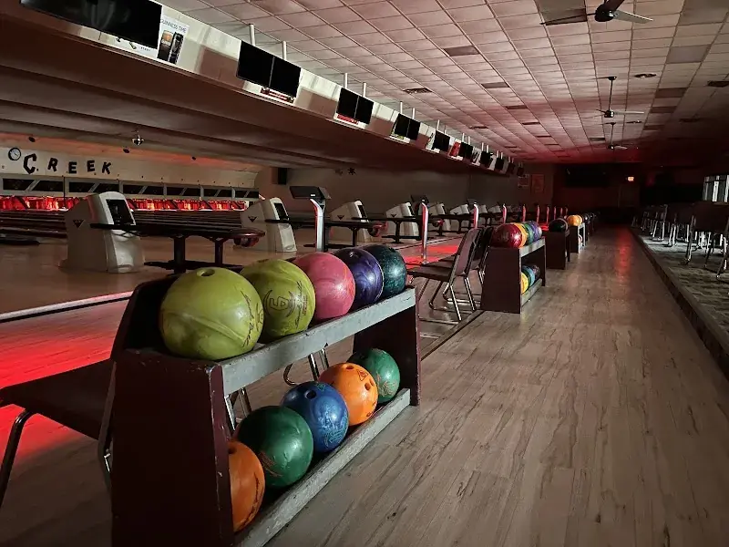 Crooked Creek Bowl in Saginaw, MI